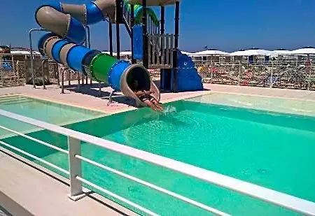 Enea Hotel 3*